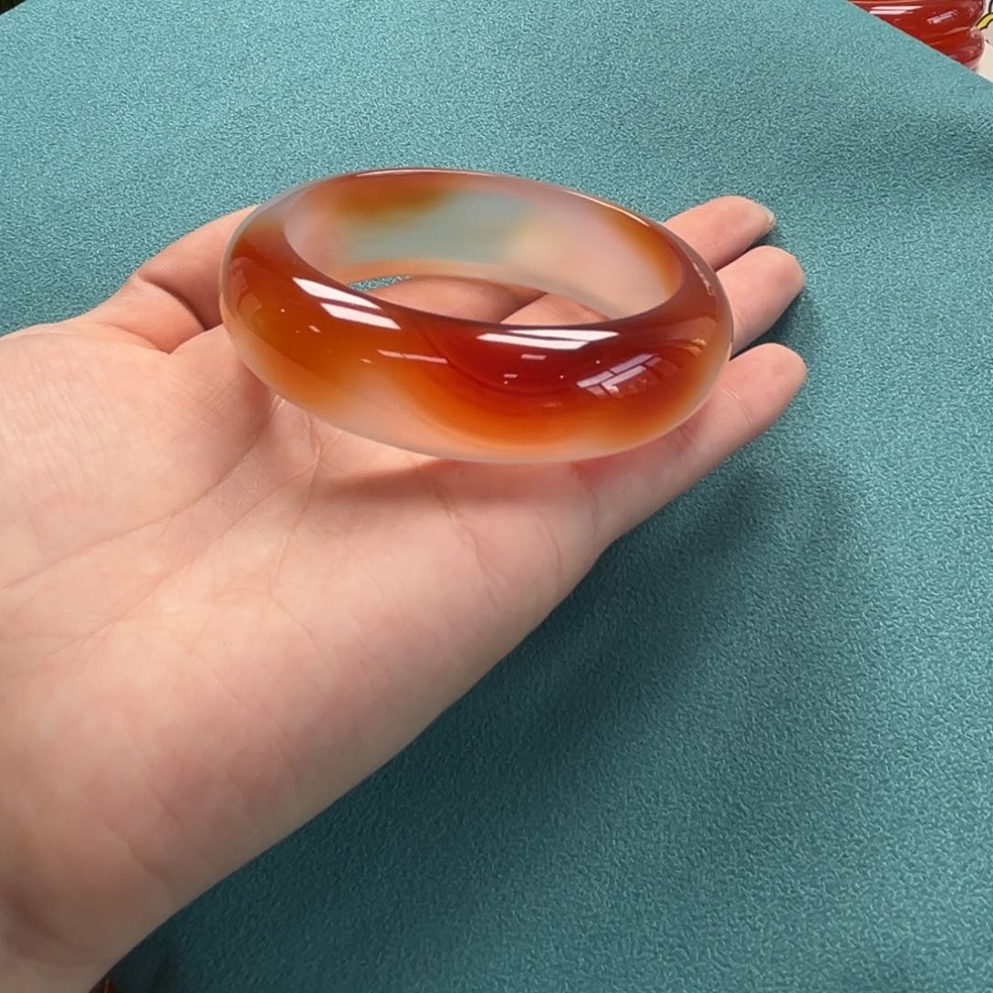 手镯玛瑙/玉髓未镶嵌