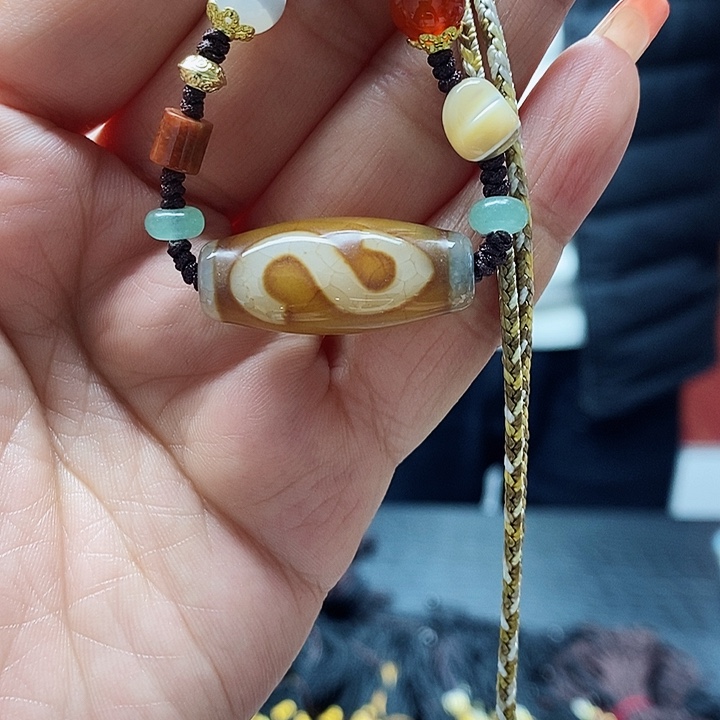 玛瑙/玉髓颈饰合金