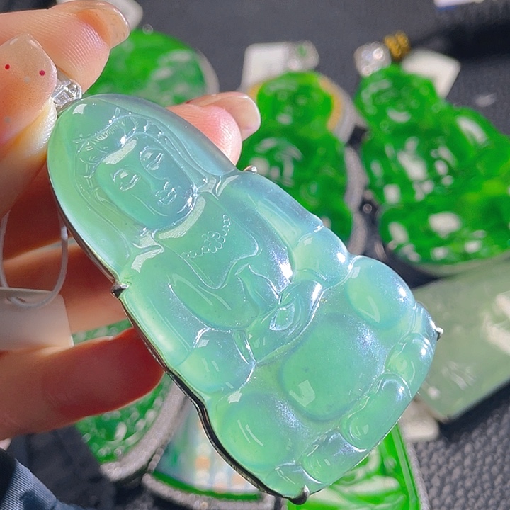 翡翠颈饰未镶嵌04，