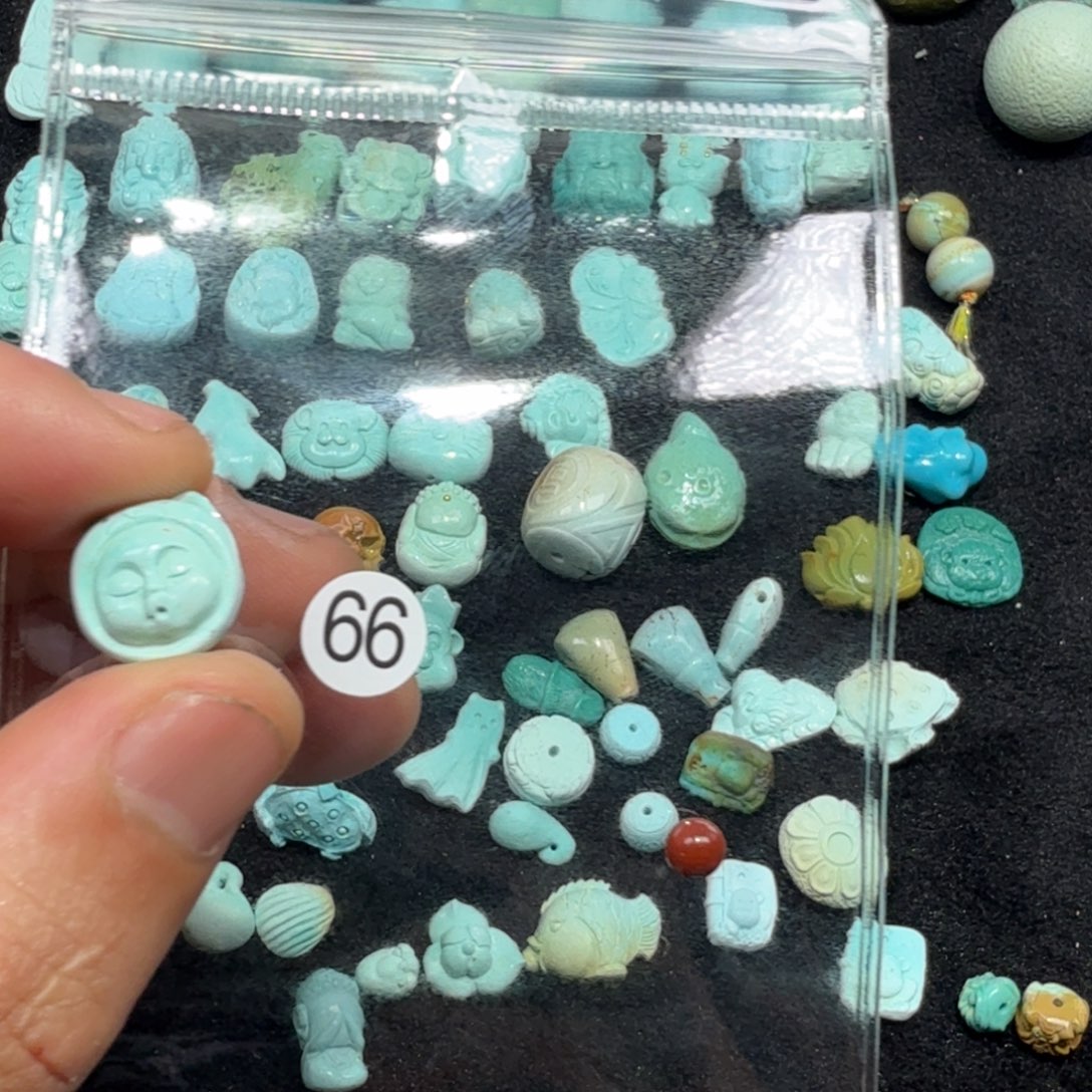 南红玛瑙未镶嵌珠宝奇石