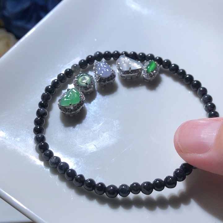 萌***鹿颈饰未镶嵌翡翠翡翠