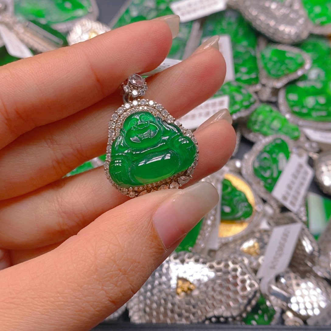 翡翠颈饰银S925镶嵌888888888