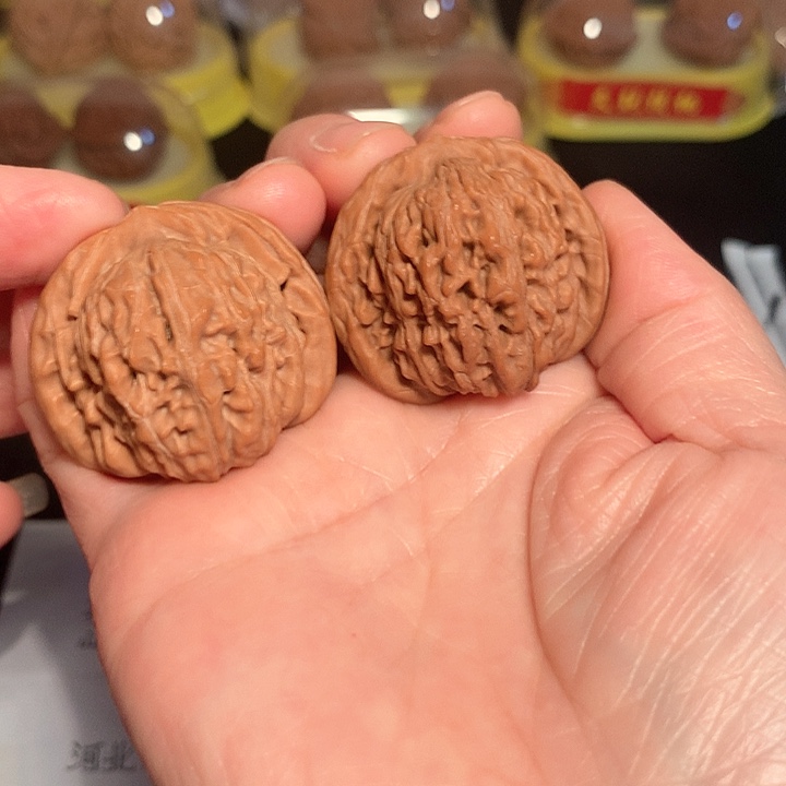 文玩核桃吊坠39尺山地楼