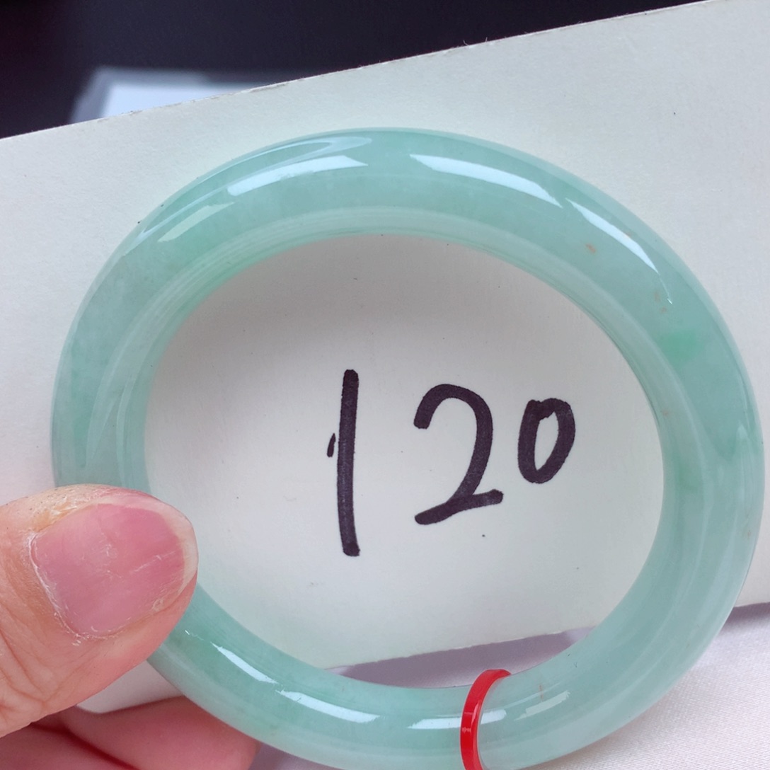 翡翠未镶嵌手镯翡翠