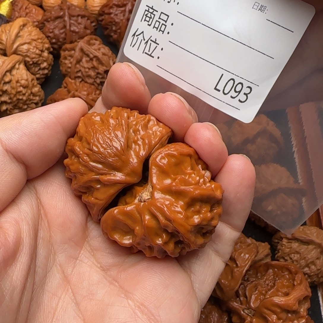 佛***脚桃核把件野生聚宝盆