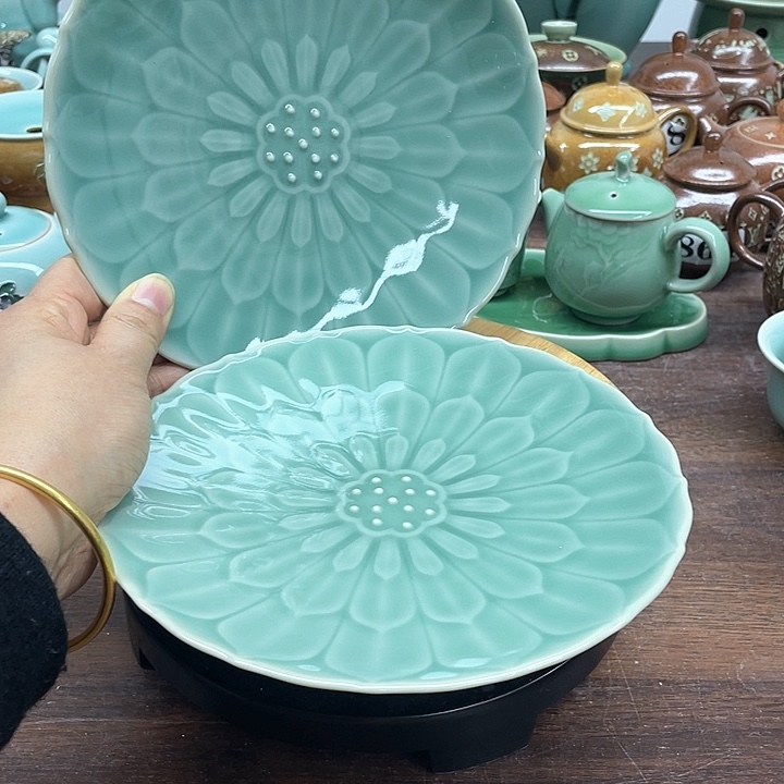 微瑕特价青瓷18厘米青瓷