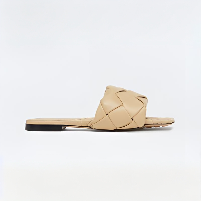 99新 BOTTEGA VENETA/葆蝶家 编织 凉鞋 卡其色 TP008134