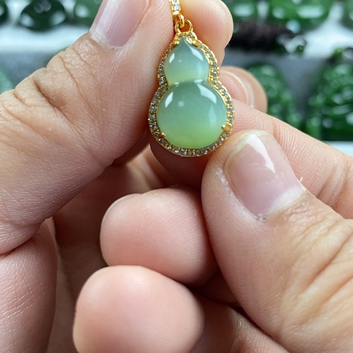 和田玉（碧玉）未镶嵌颈饰