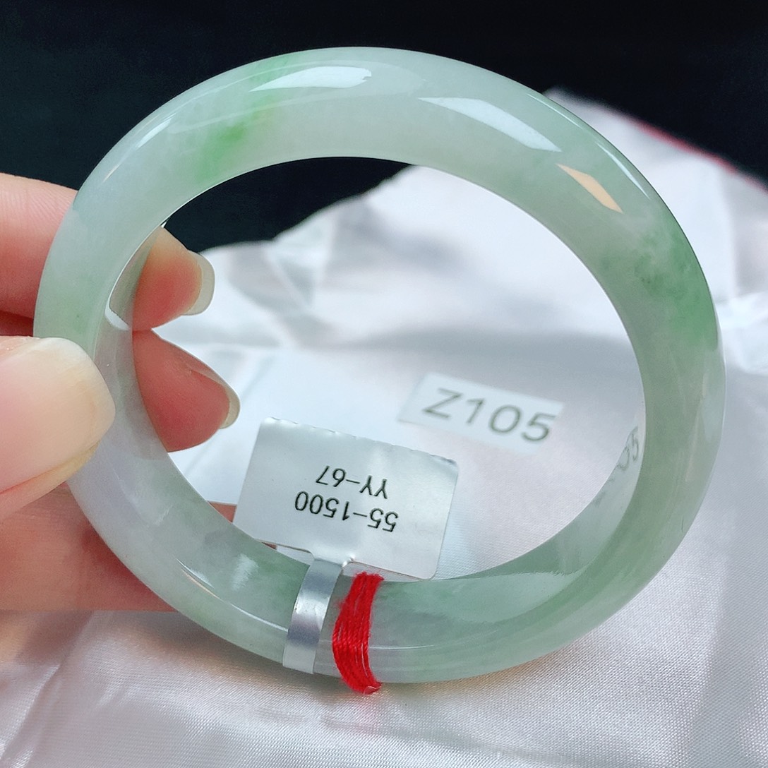 翡翠手镯未镶嵌缅甸天然A货翡翠手镯