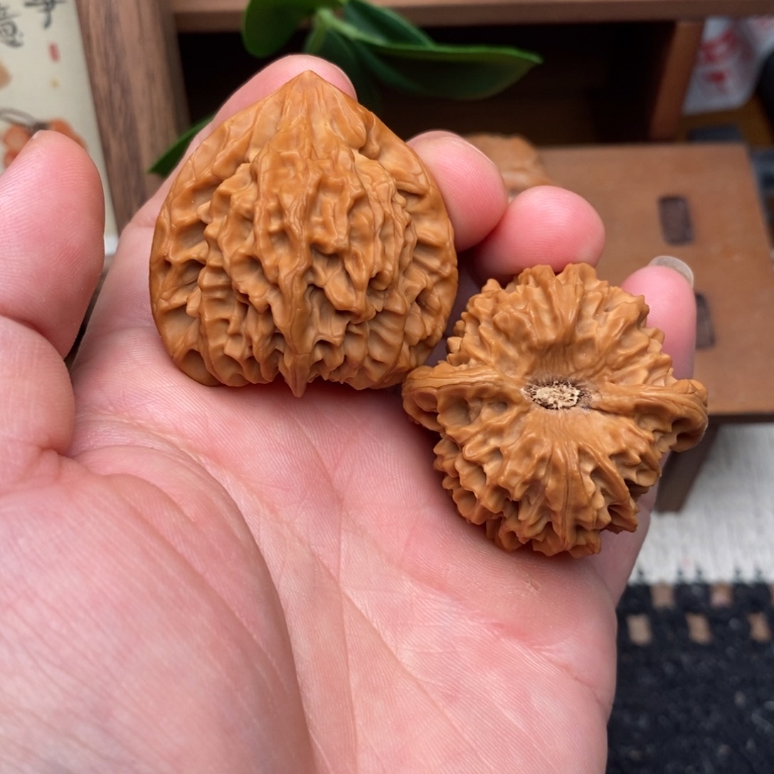 文玩核桃把件龙门涧