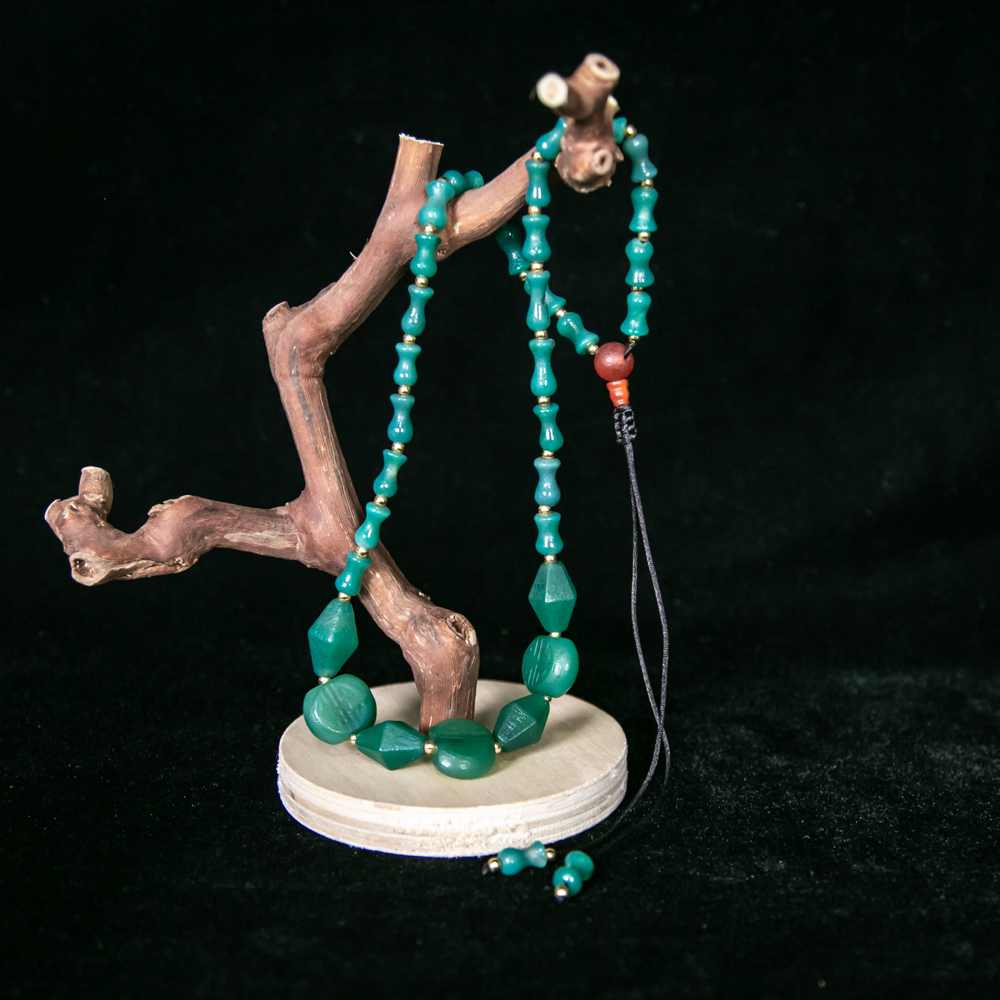 玛瑙项链HLXYQ-2801（评级撕毁不退）