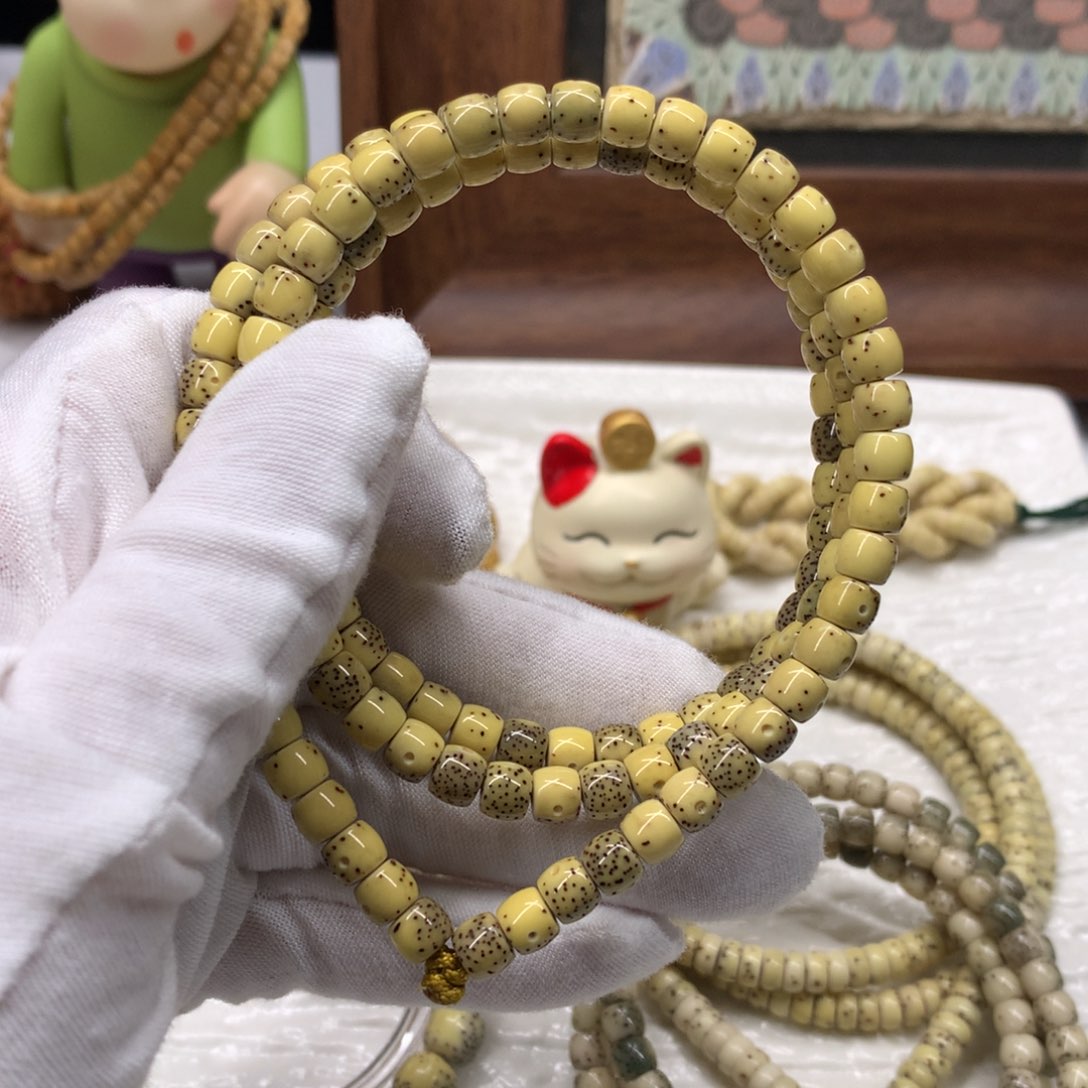 星月菩提手串65直切半壁毕业