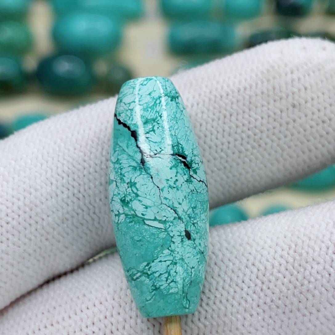 绿松石其他未镶嵌?****.