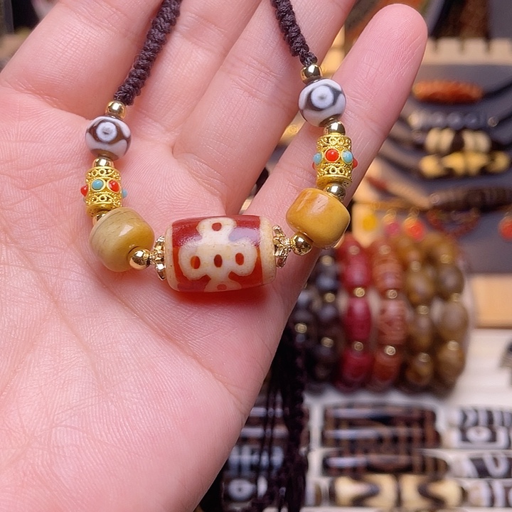 玛瑙/玉髓未镶嵌闪电五眼天珠锁骨链