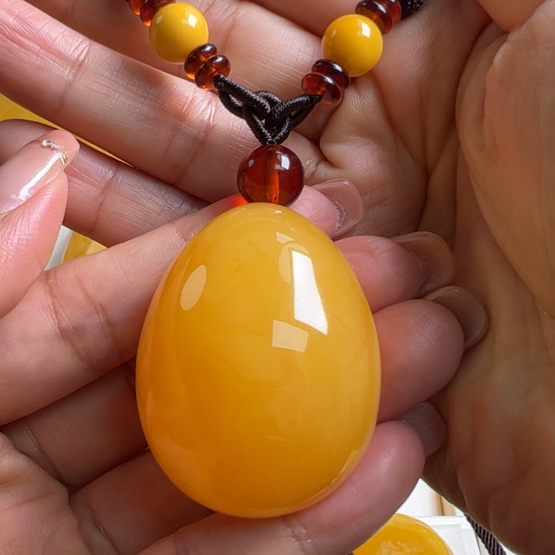 蜜蜡毛衣链未镶嵌无优化