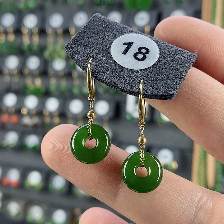 和田玉耳饰18K金镶嵌