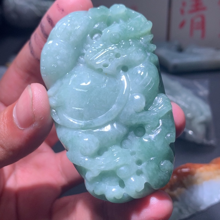翡翠未镶嵌颈饰保真天然A货翡翠