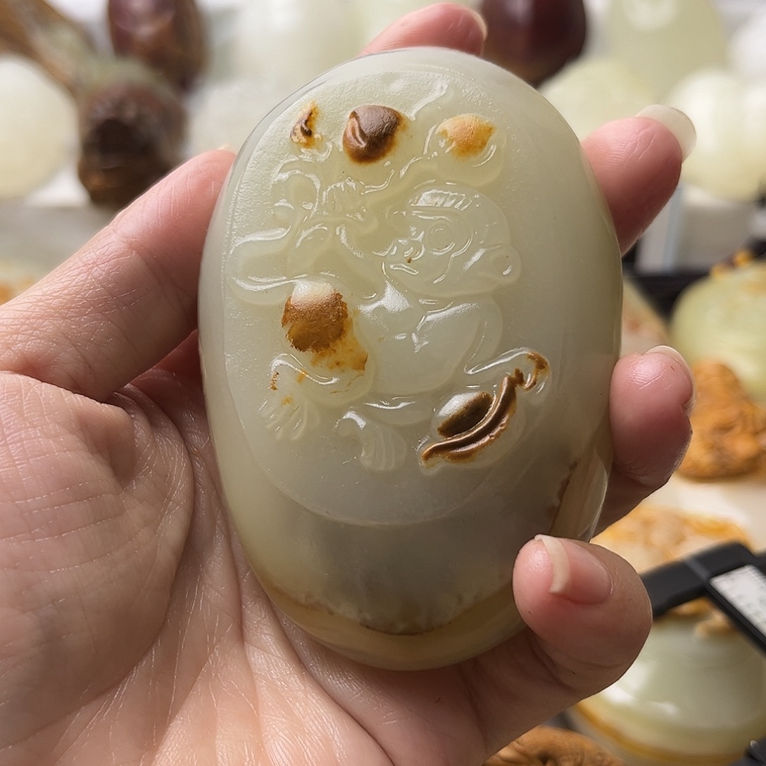 石材方解石手把摆件不退换猴