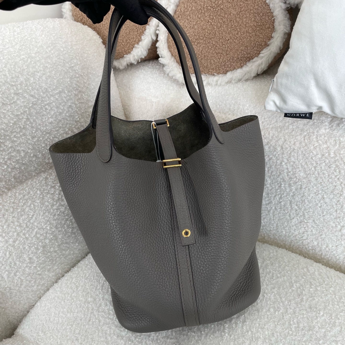 99新 Hermes/爱马仕  菜篮子22/金扣锡器灰D刻（缺锁钥匙）/手提包