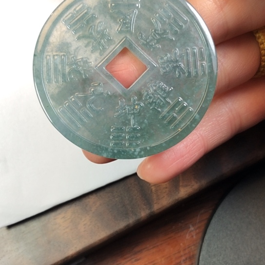翡翠未镶嵌颈饰缅甸A货，每天下午1点半开播