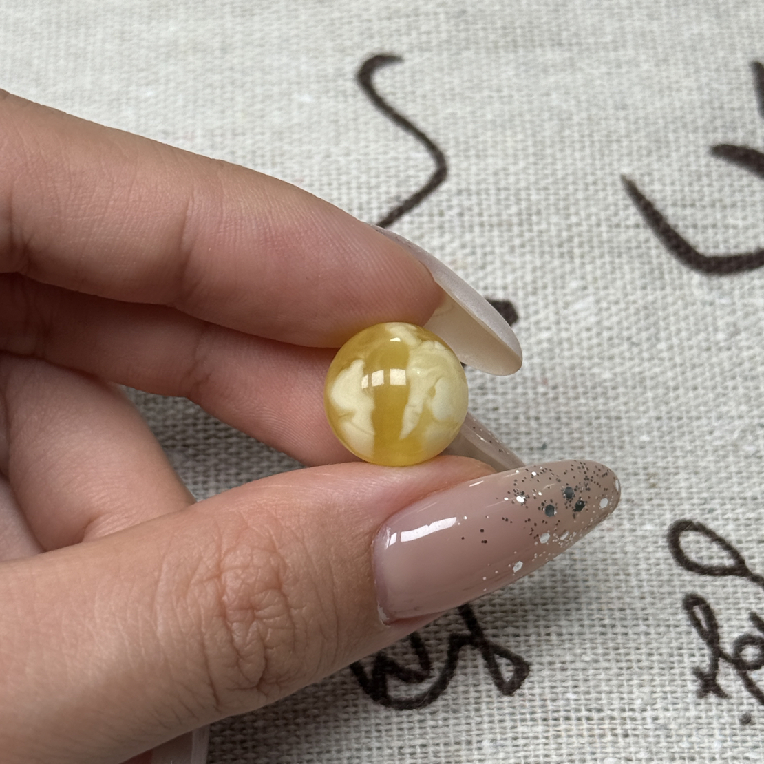 12.9mm 小刘珠宝天然原矿琥珀蜜蜡圆珠