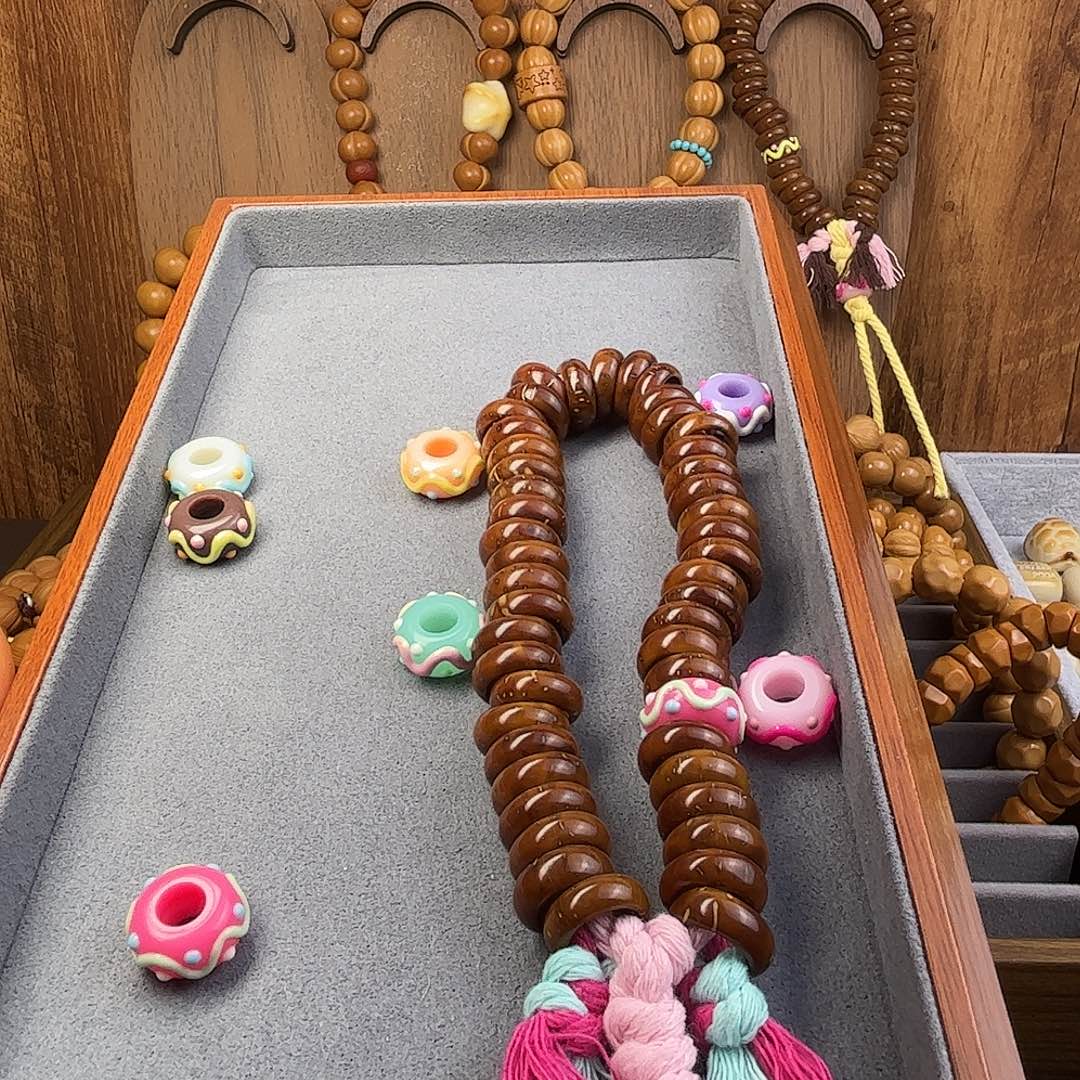 吊坠紫金鼠紫金鼠手串手持碗肠标题