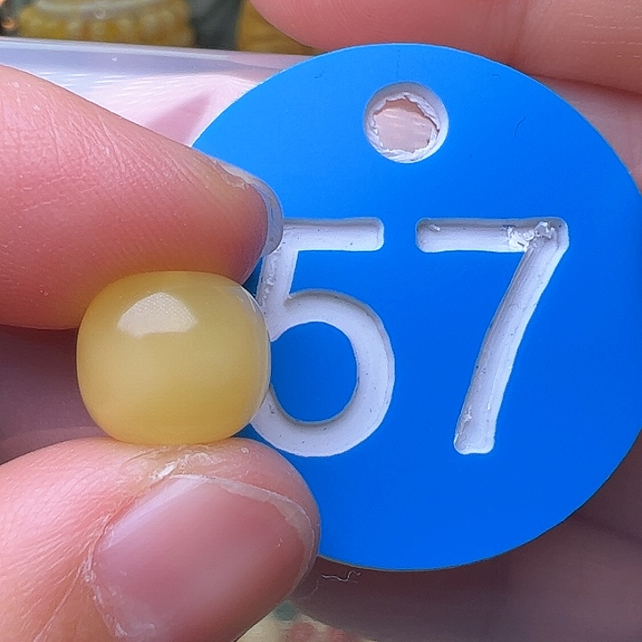 蜜蜡裸石未镶嵌10.8m m