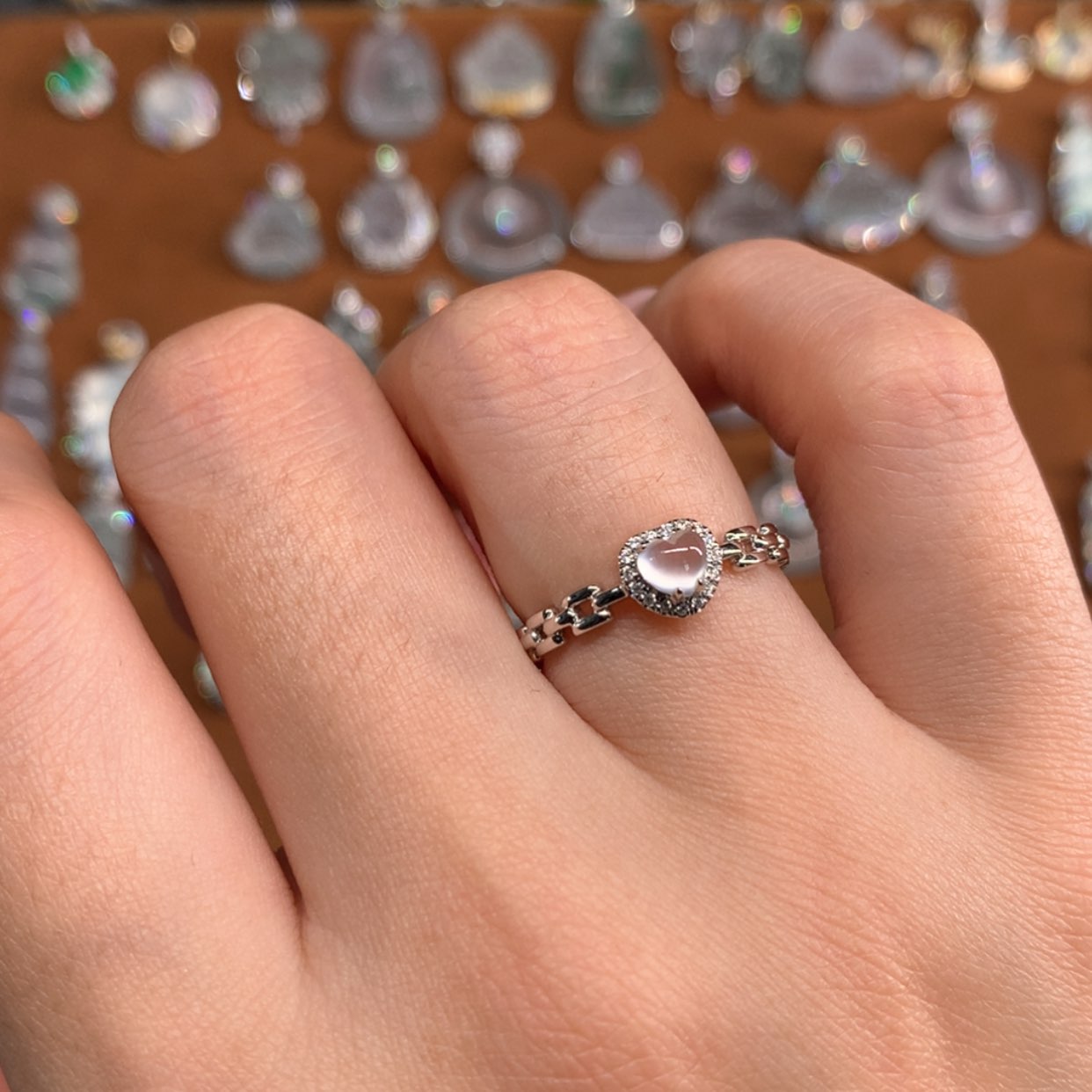 【闪购商品】翡翠戒指18K金镶嵌戒指