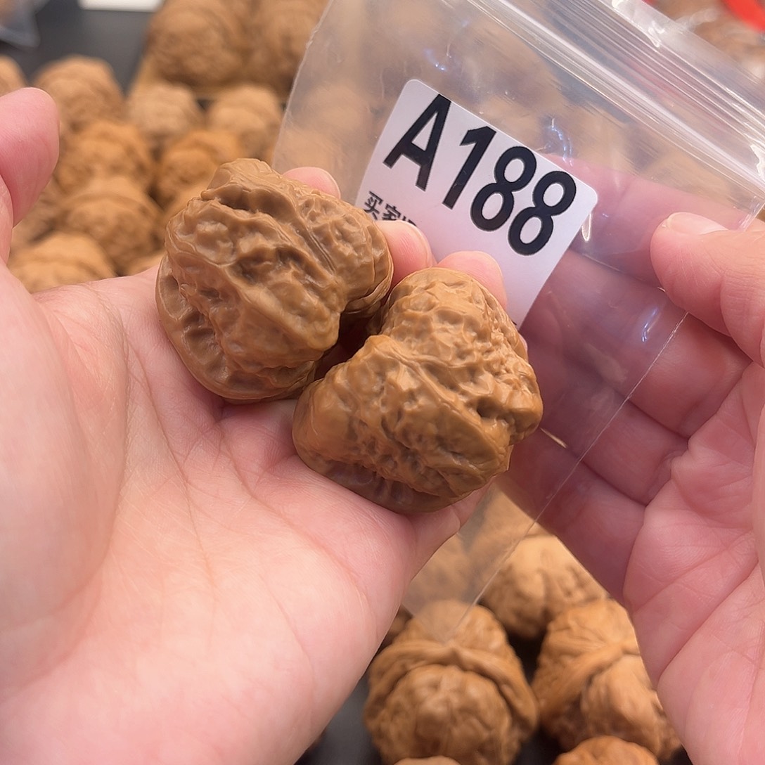 桃核把件蛙蛙福利40