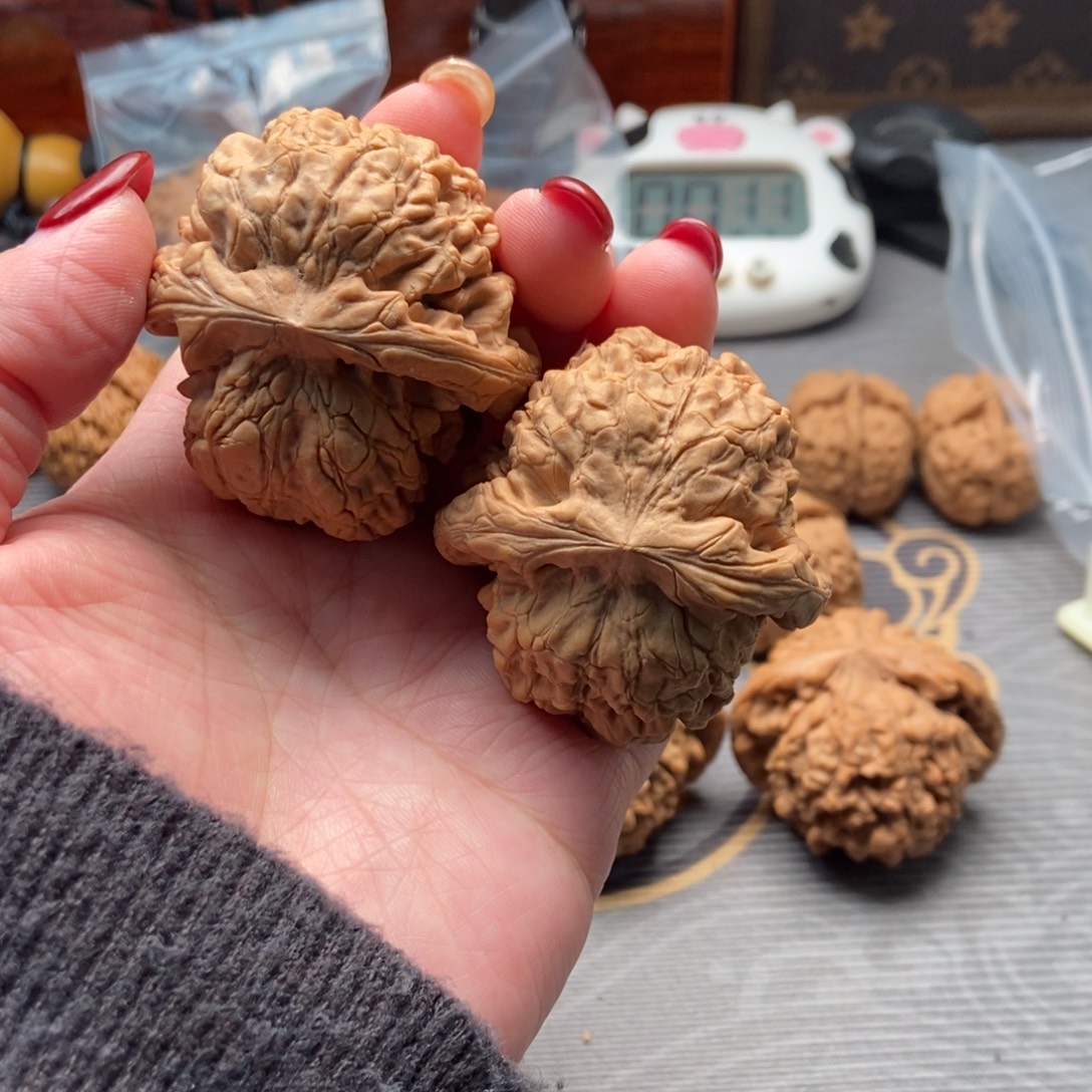 姜***塞吊坠文玩核桃核桃
