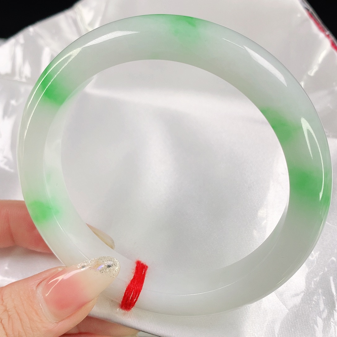 翡翠手镯未镶嵌1039翡翠