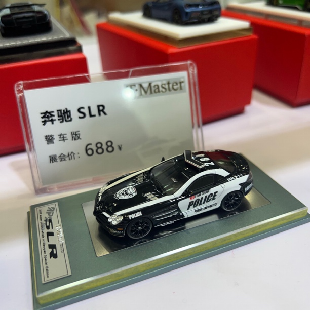 佛山展会限定 1：64奔驰警车树脂汽车模型