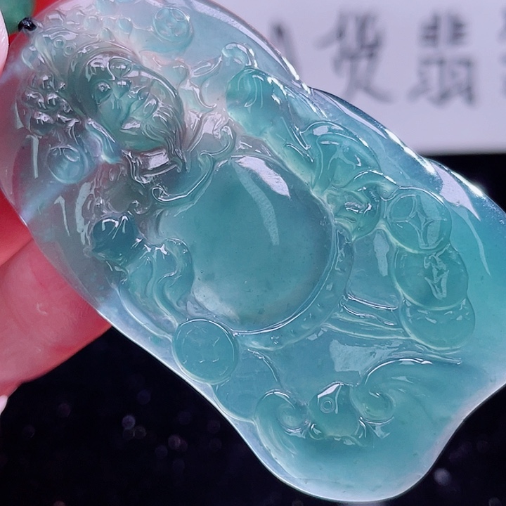翡翠颈饰未镶嵌99999999999