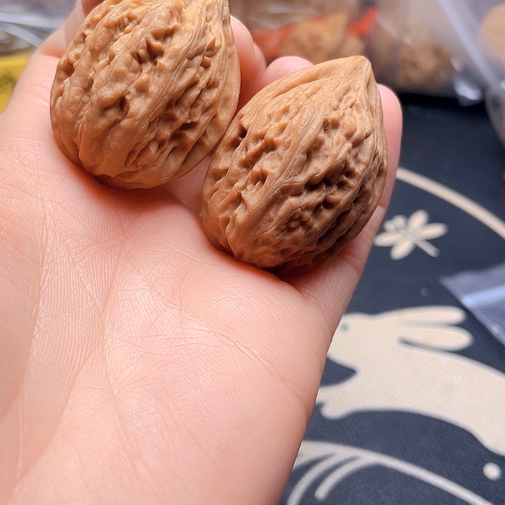 文玩核桃吊坠瓷瓶鸭嘴