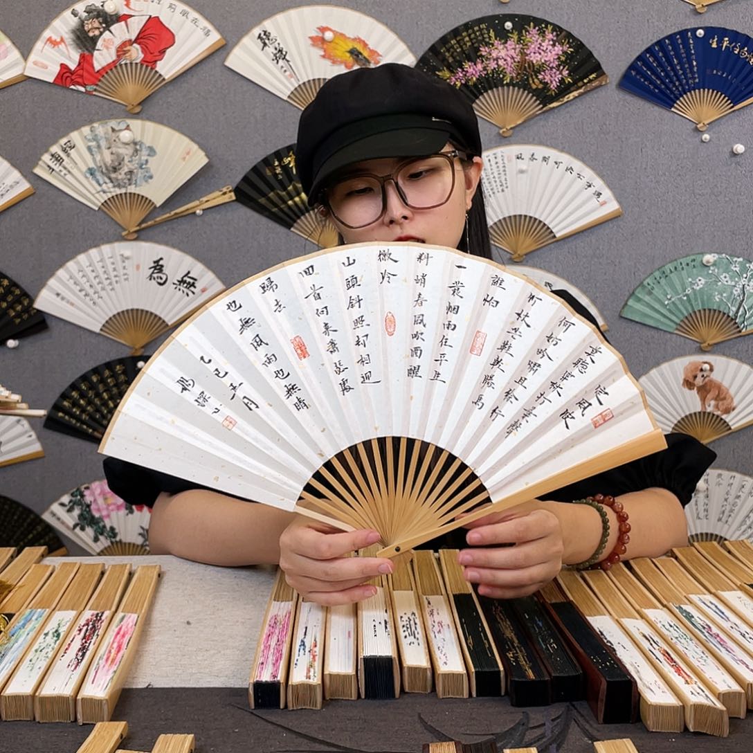 国画8寸玉竹-纯手绘-文玩扇骨（默认粘好）定风波