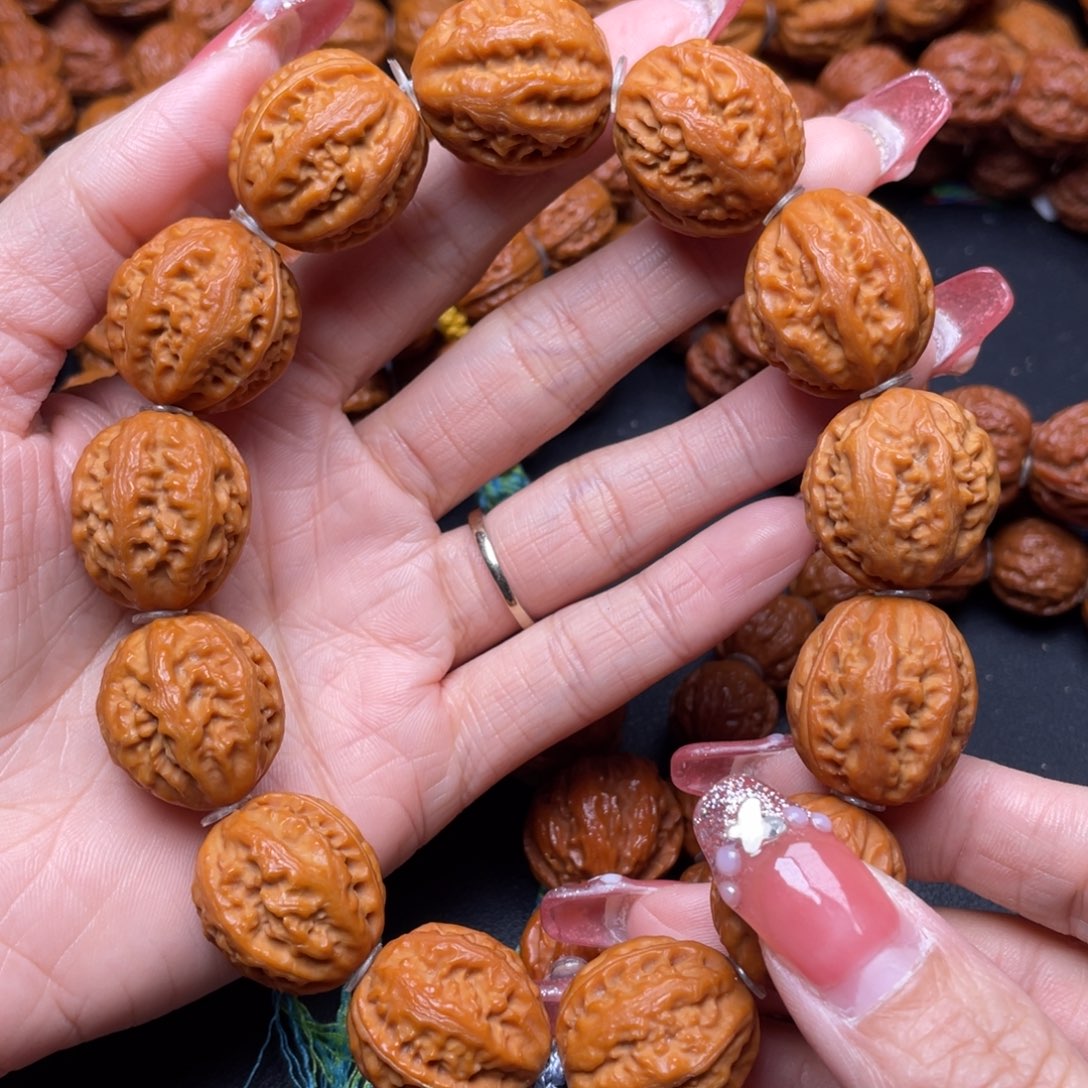 文玩核桃手串粗筋八棱