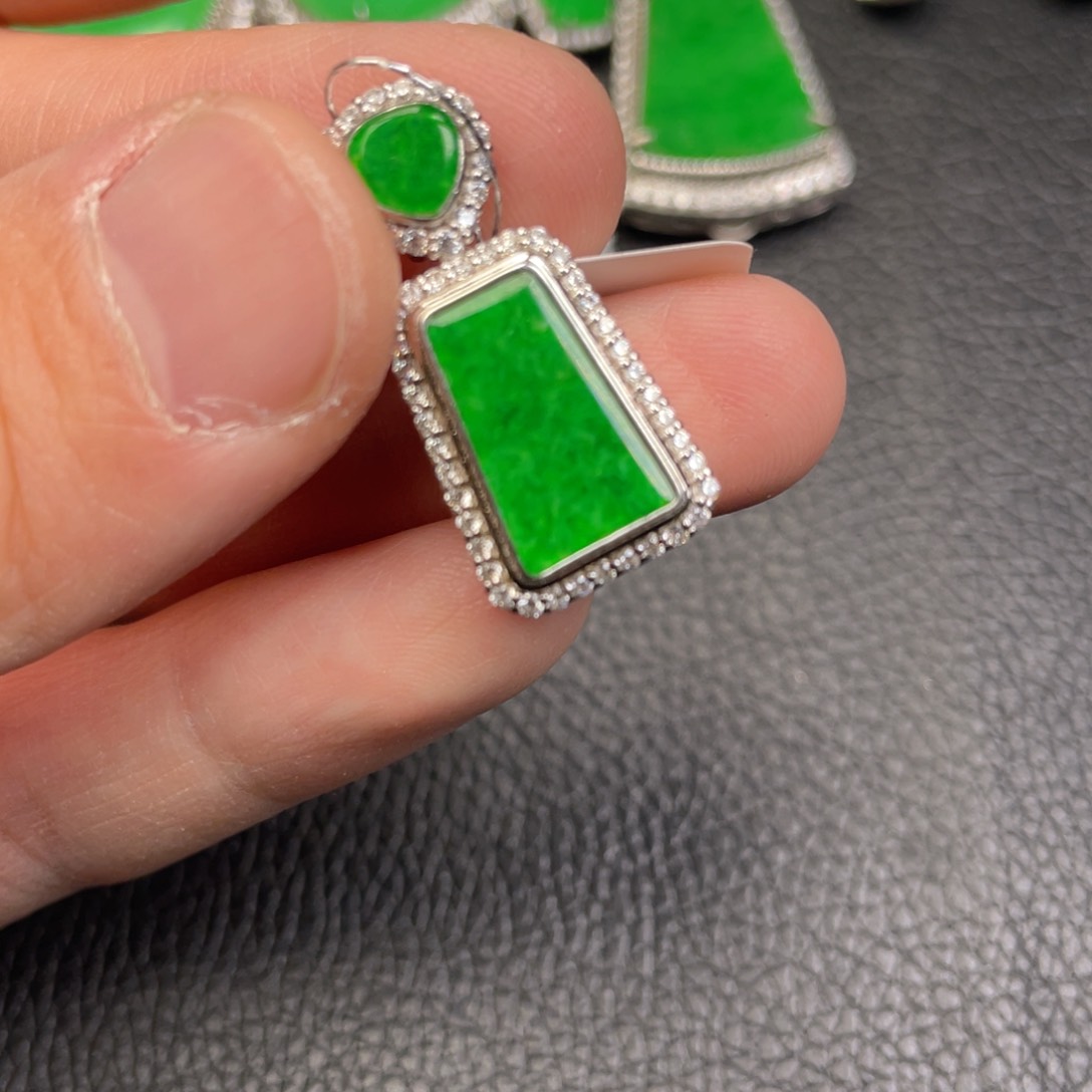 翡翠吊坠(不含链)银S925镶嵌吊坠