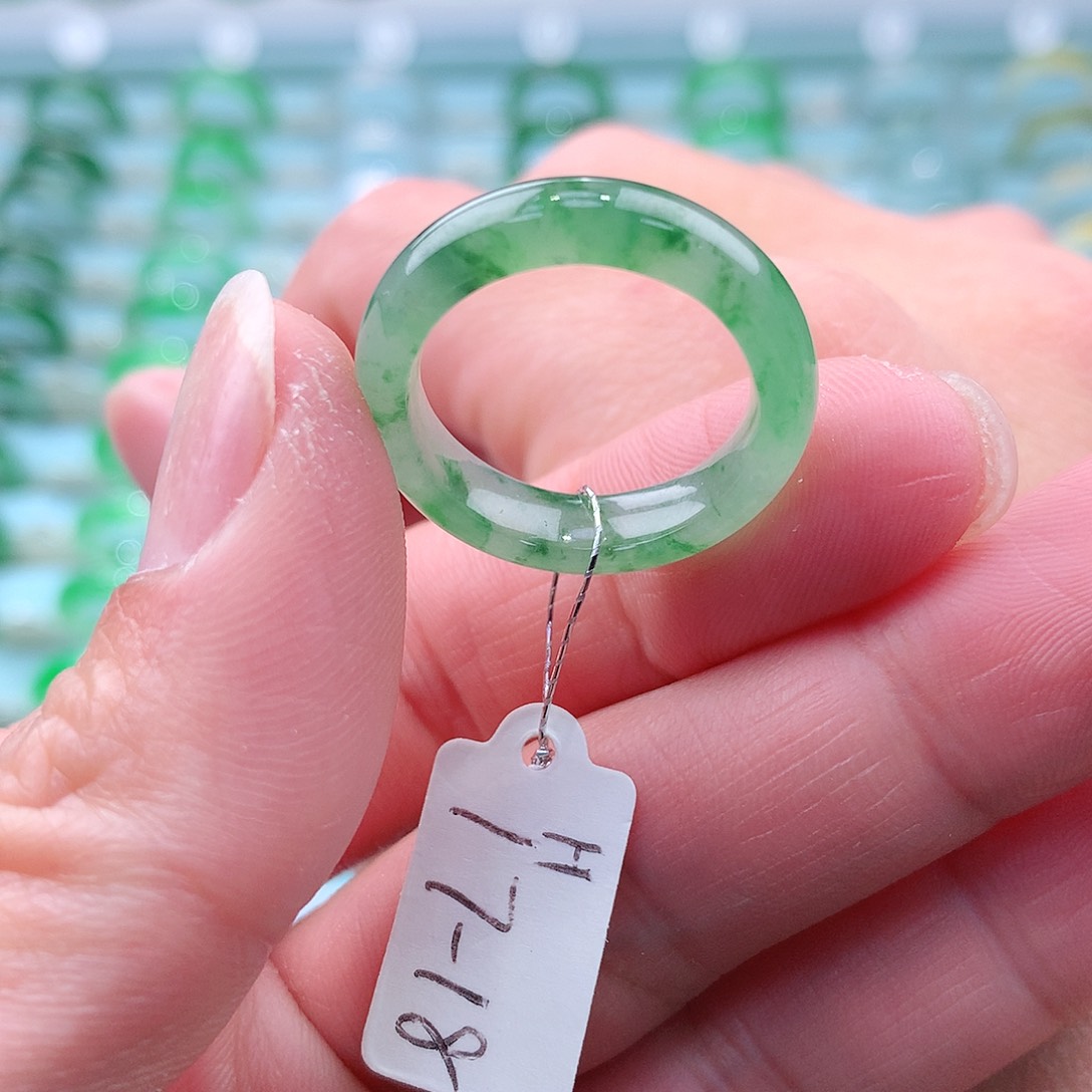 翡翠戒指未镶嵌A货缅甸翡翠