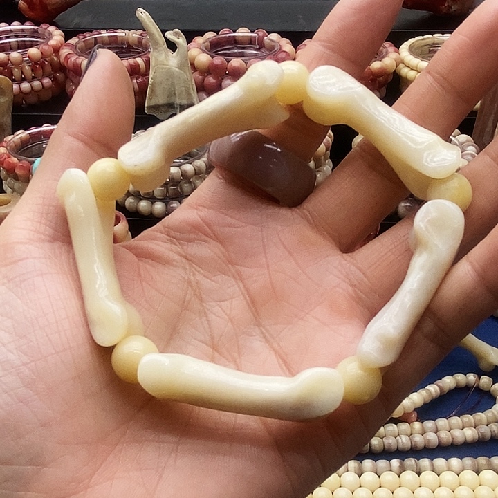 其他驼骨三花手链趾骨