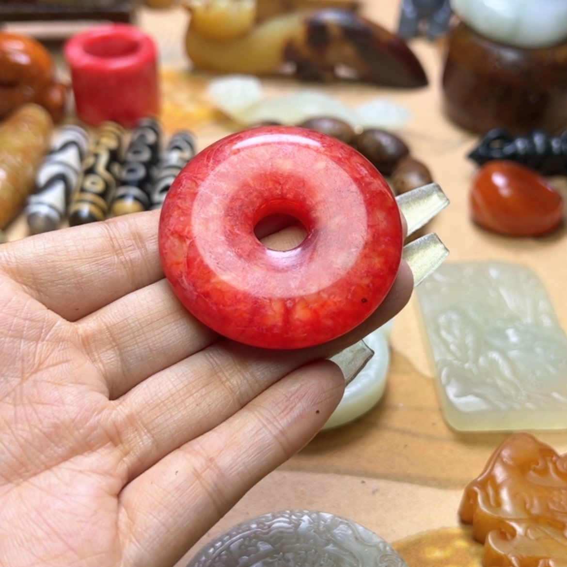 【闪购商品】蛇纹石玉颈饰未镶嵌