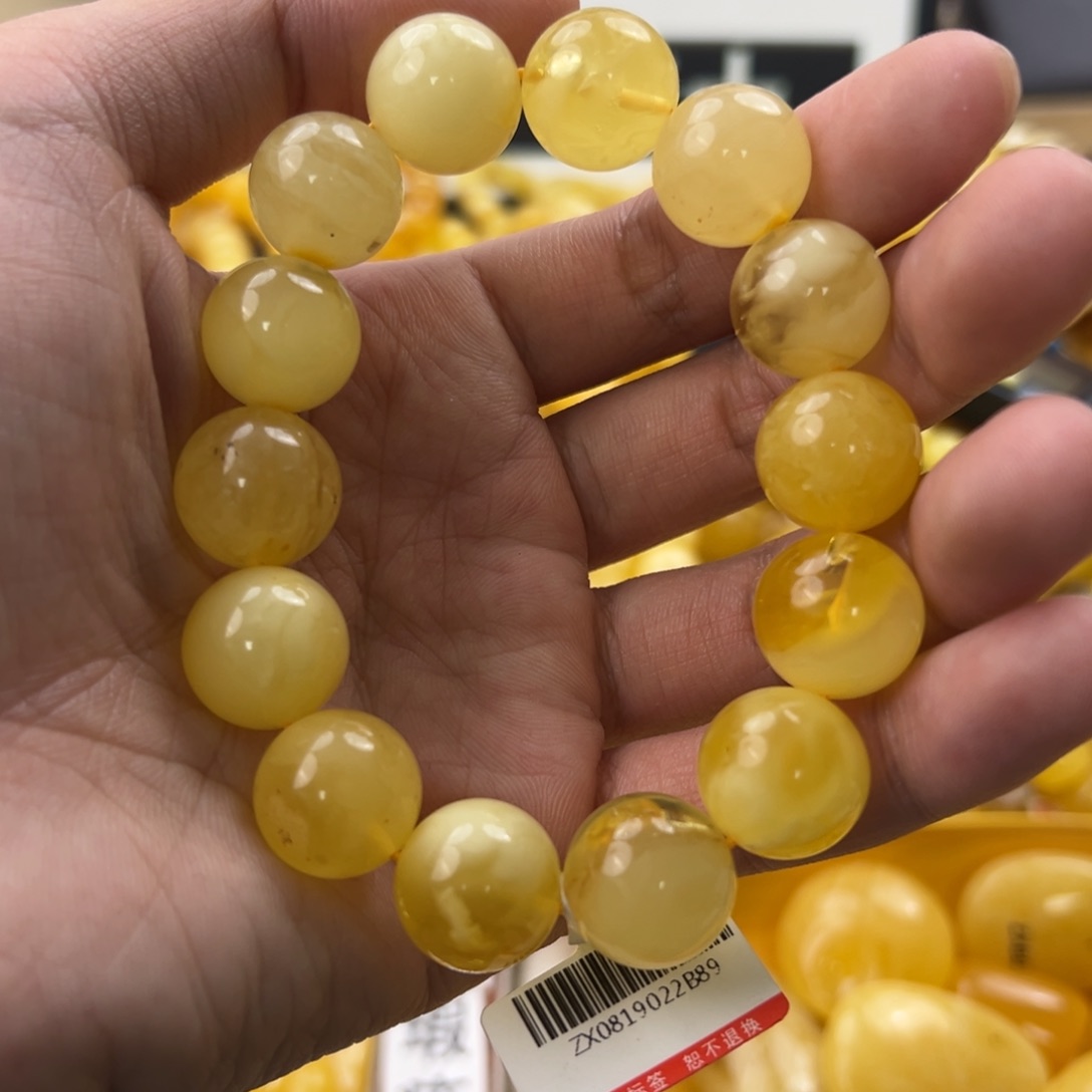 琥珀珠宝奇石未镶嵌