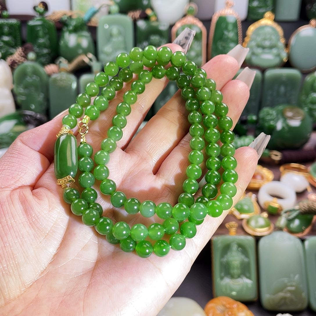 和田玉项链18K金镶嵌?***姐