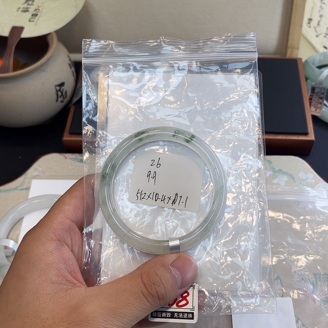 石英质玉未镶嵌手镯26