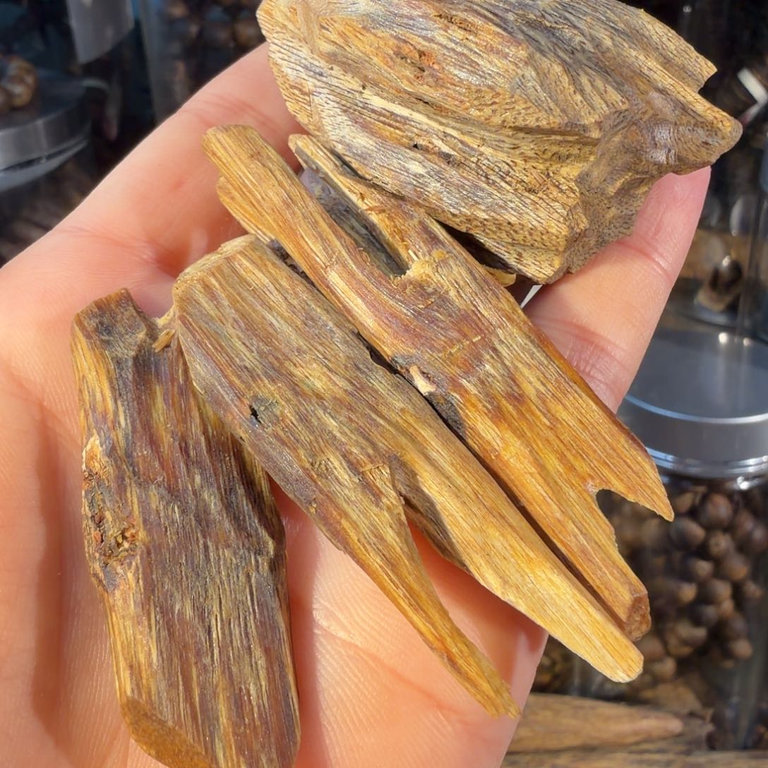 沉香沉香碎屑红油老料10g多样性发一