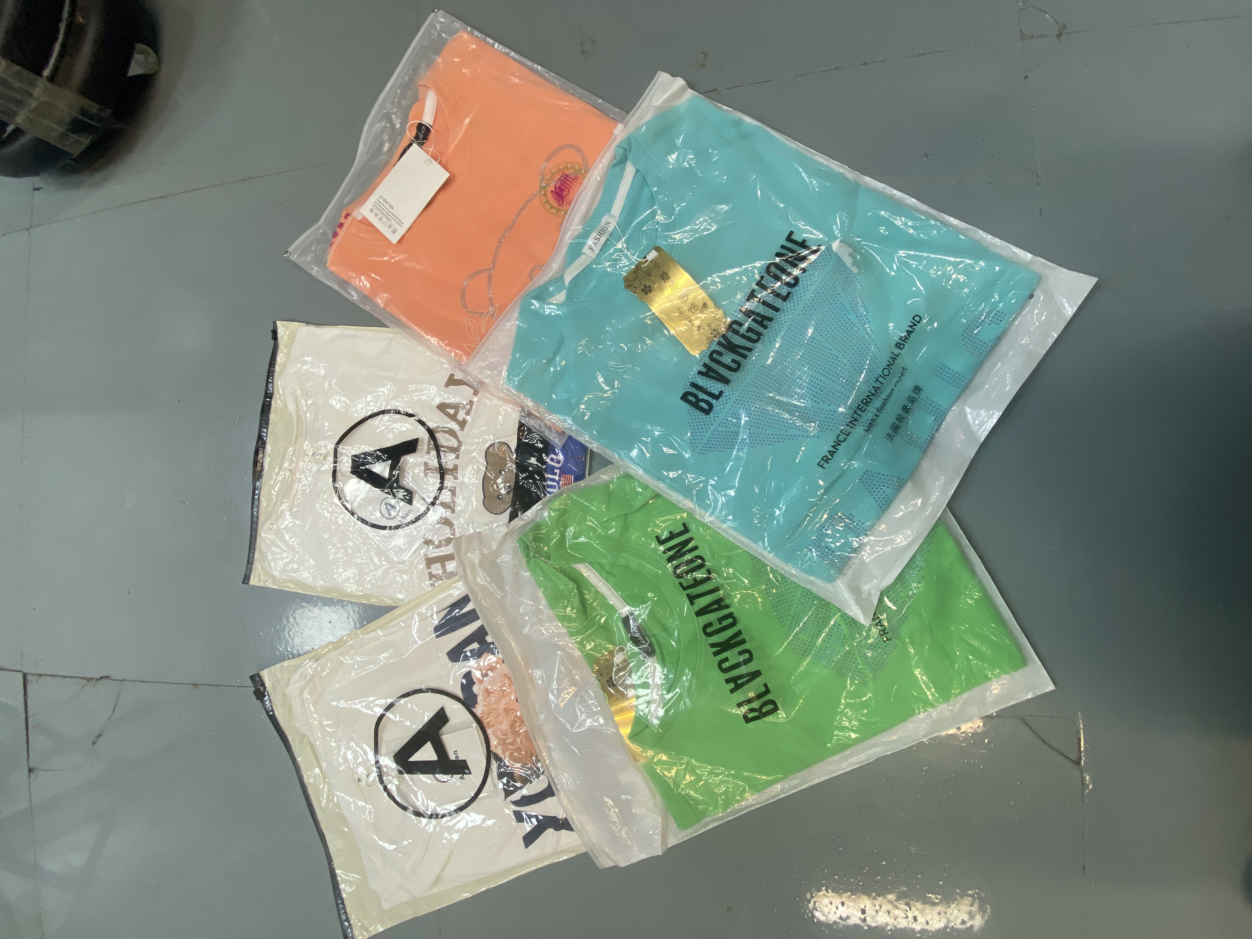 随机一件夏季新款短袖