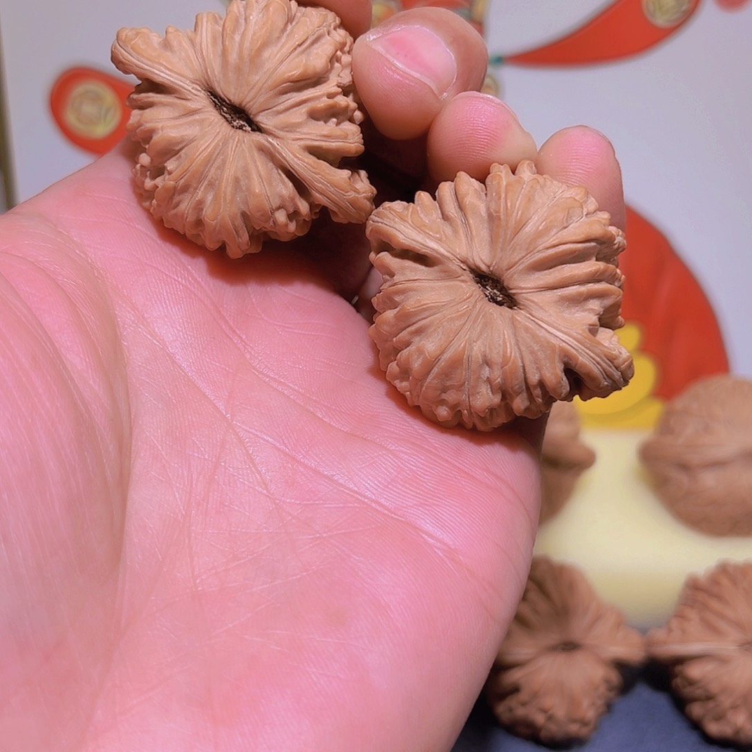 文玩核桃吊坠终****游汉高楼42