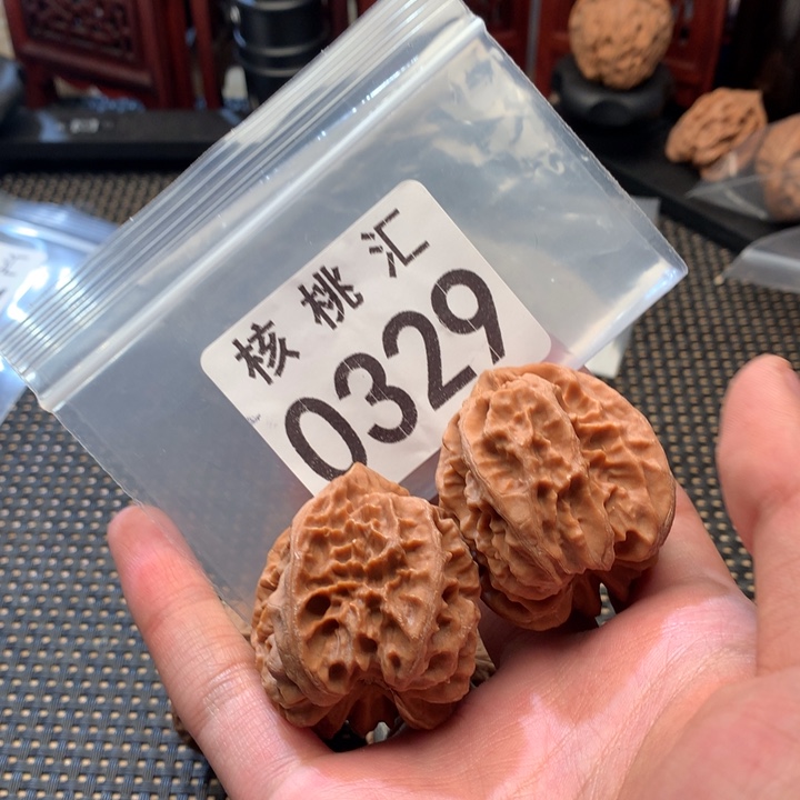 吊坠文玩核桃大龙