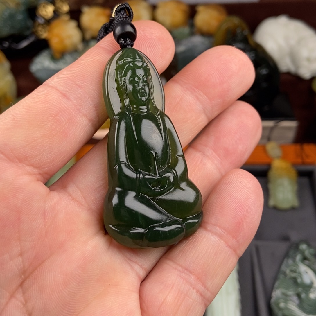 蛇纹石玉挂件未镶嵌枣****店