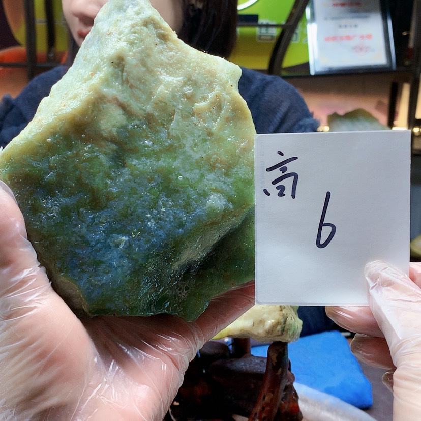 【闪购商品】未镶嵌蛇纹石玉原石