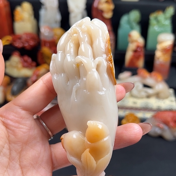 寿山石老性芙蓉石